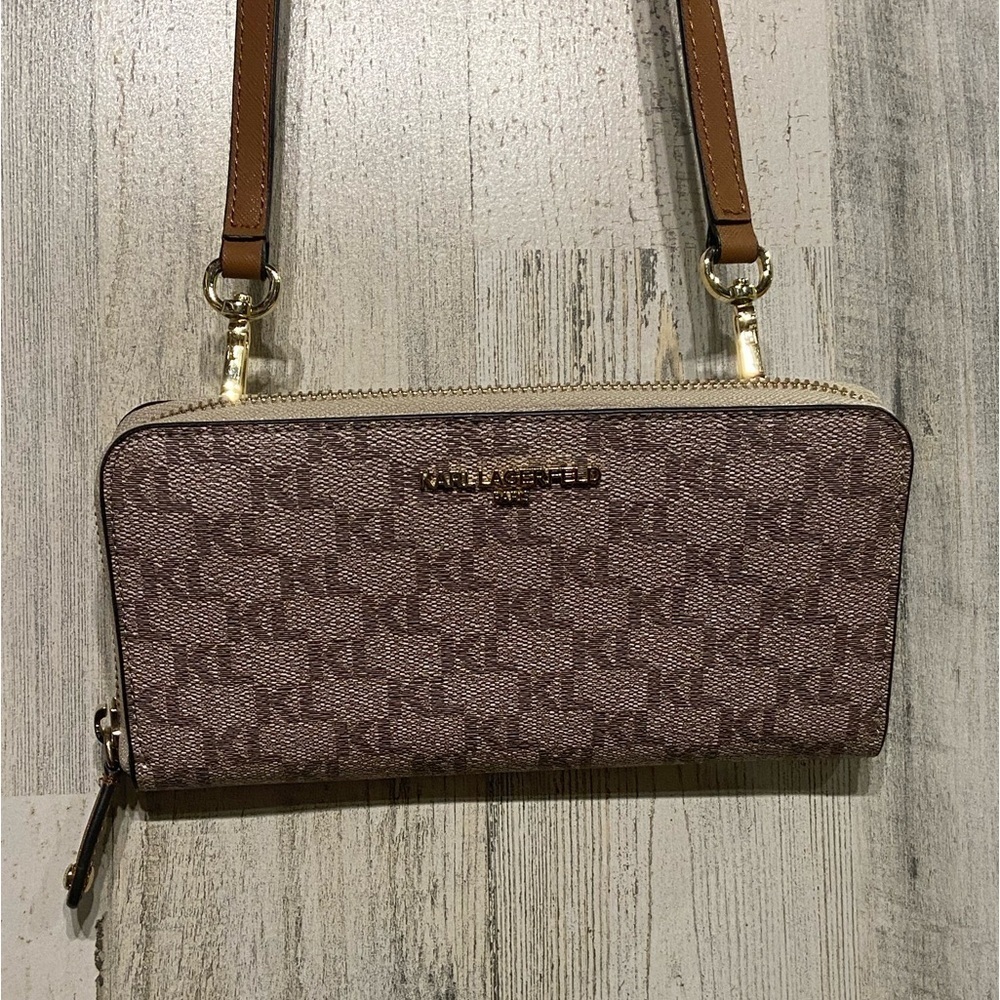 NWOT Karl Lagerfeld Paris Brown Cream Zipper Wallet Crossbody